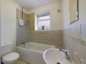 Photo 15- click for photo gallery